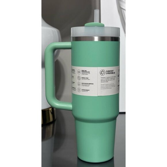 Stanley Quencher H2.0 FlowState Tumbler 30oz, JADE GREEN - Picture 2 of 4